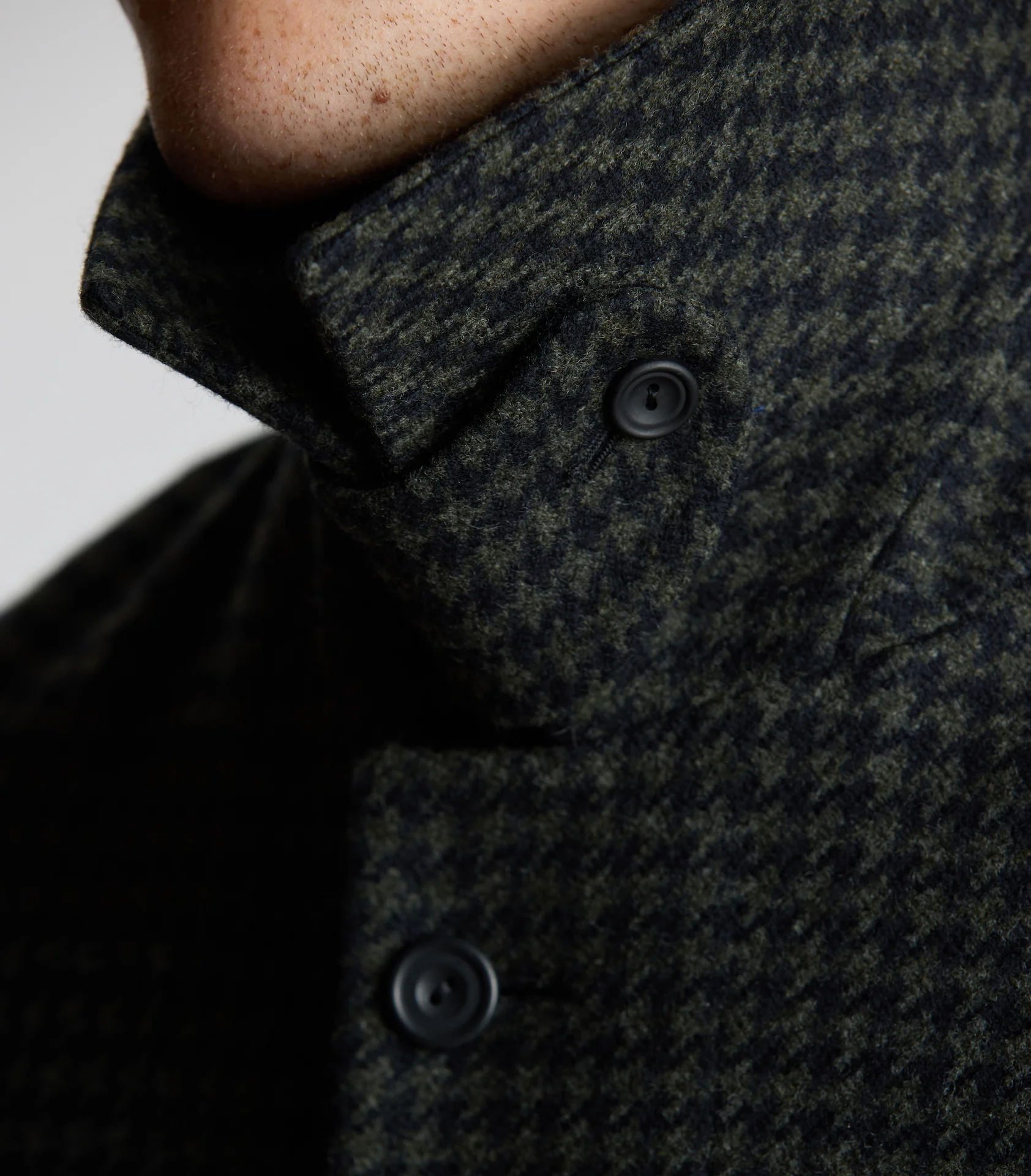 Olive/Midnight Houndstooth Raglan Sleeve Overcoat - Image 5