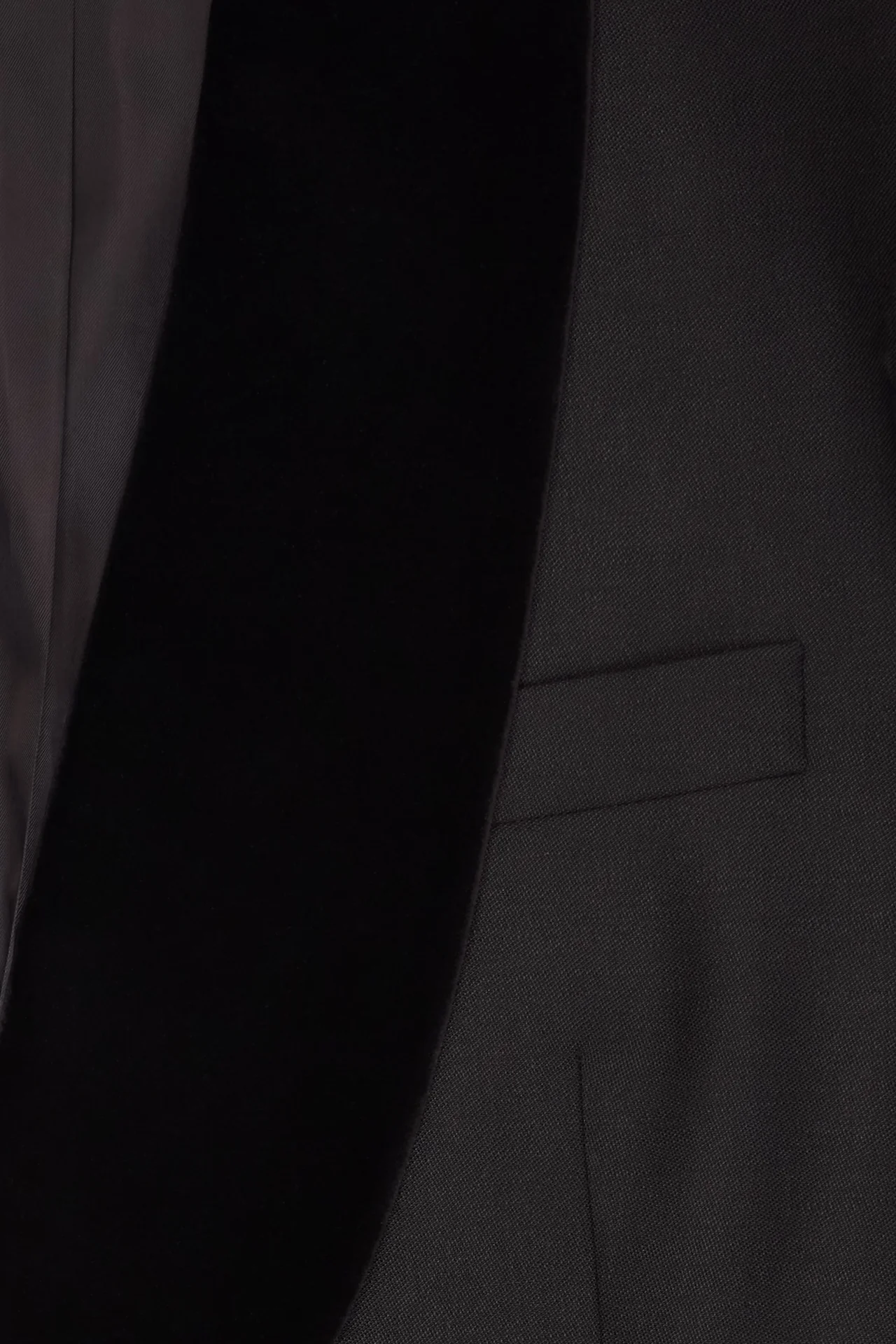 Velvet Shawl Collar Single Breasted Dinner Suit - Image 3