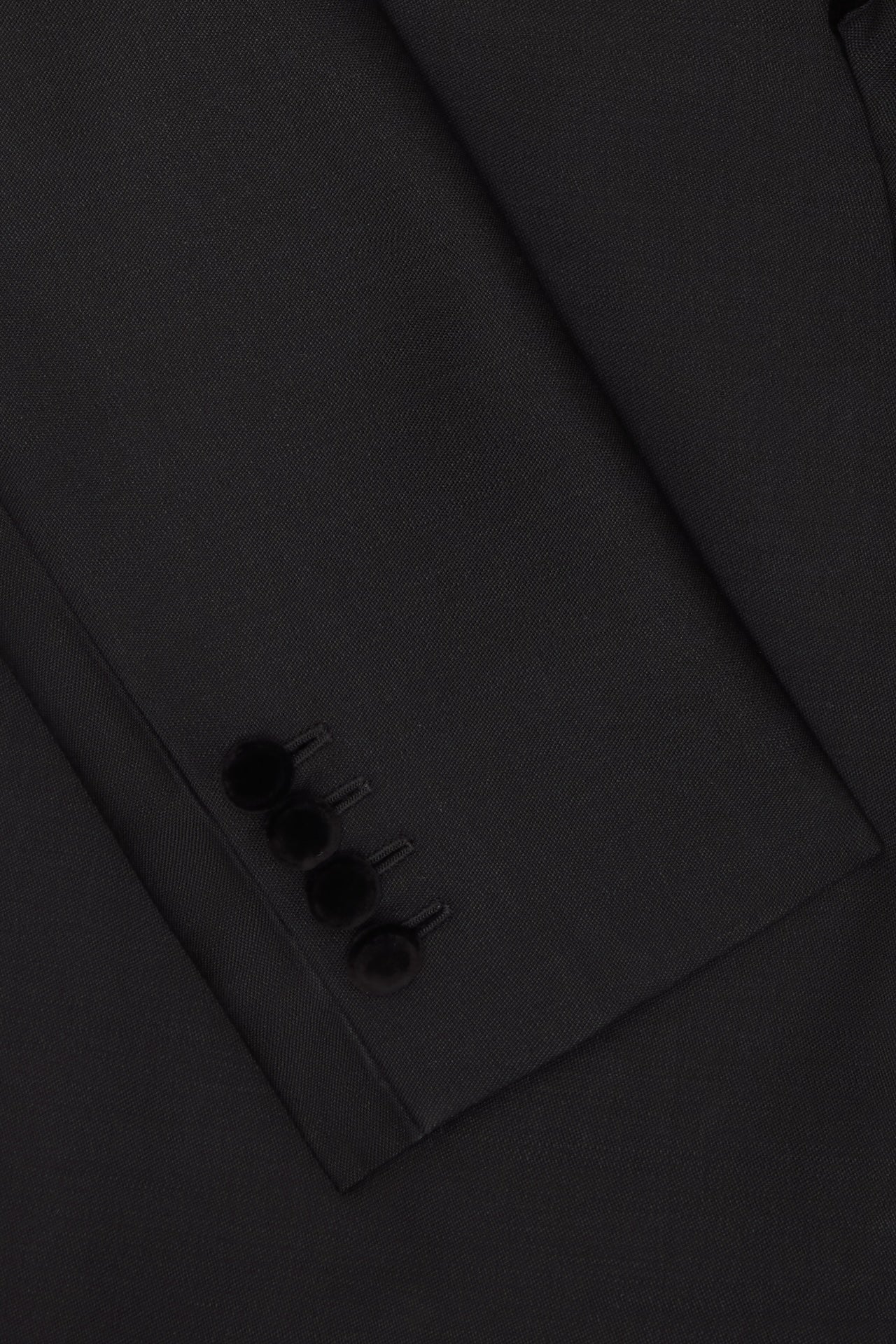 Velvet Shawl Collar Single Breasted Dinner Suit - Image 5